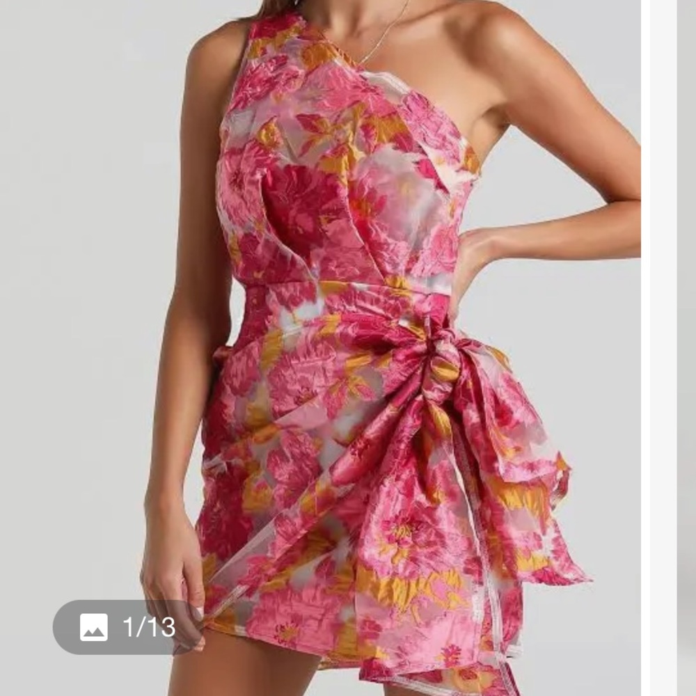 One shoulder floral pink dress